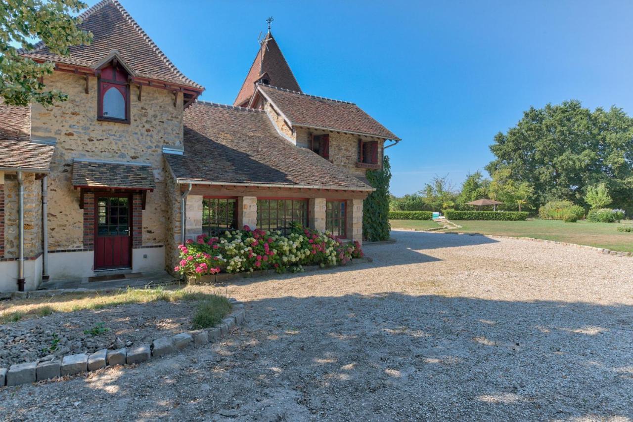 Manoir De La Comtesse Apartment Chailly-en-Biere ภายนอก รูปภาพ