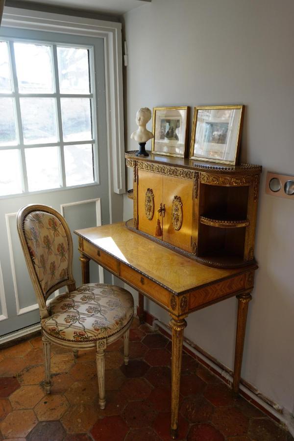 Manoir De La Comtesse Apartment Chailly-en-Biere ภายนอก รูปภาพ