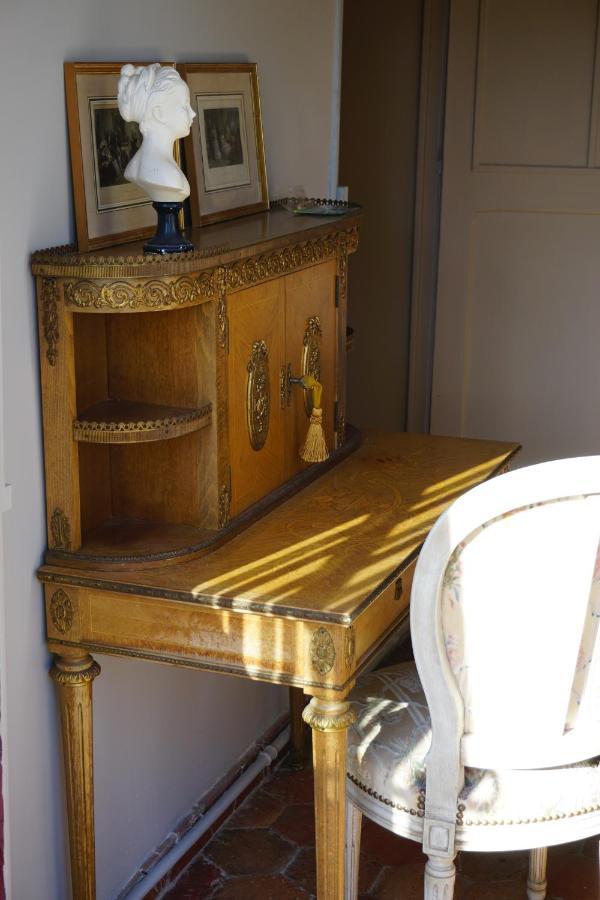 Manoir De La Comtesse Apartment Chailly-en-Biere ภายนอก รูปภาพ