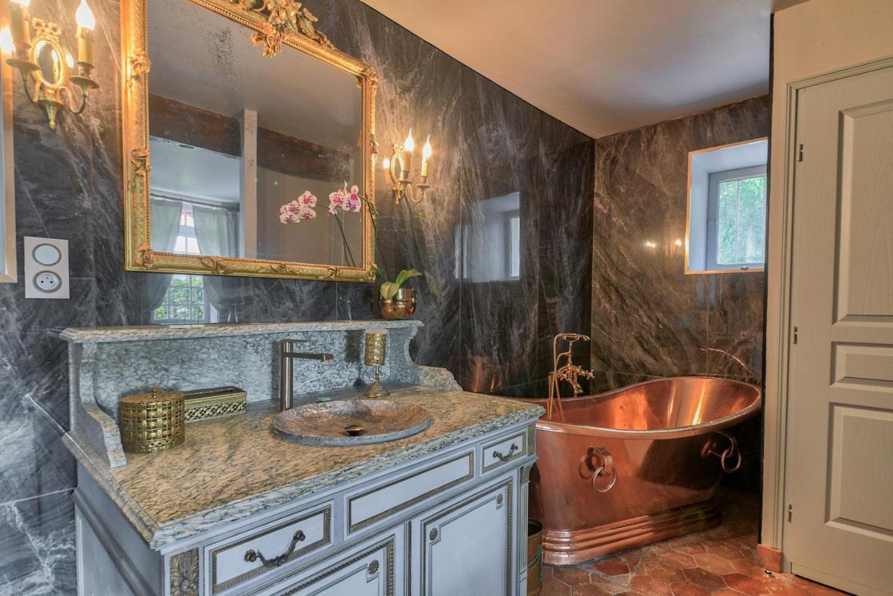 Manoir De La Comtesse Apartment Chailly-en-Biere ภายนอก รูปภาพ