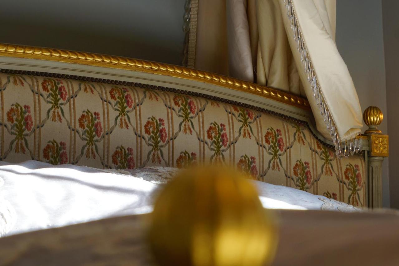 Manoir De La Comtesse Apartment Chailly-en-Biere ภายนอก รูปภาพ