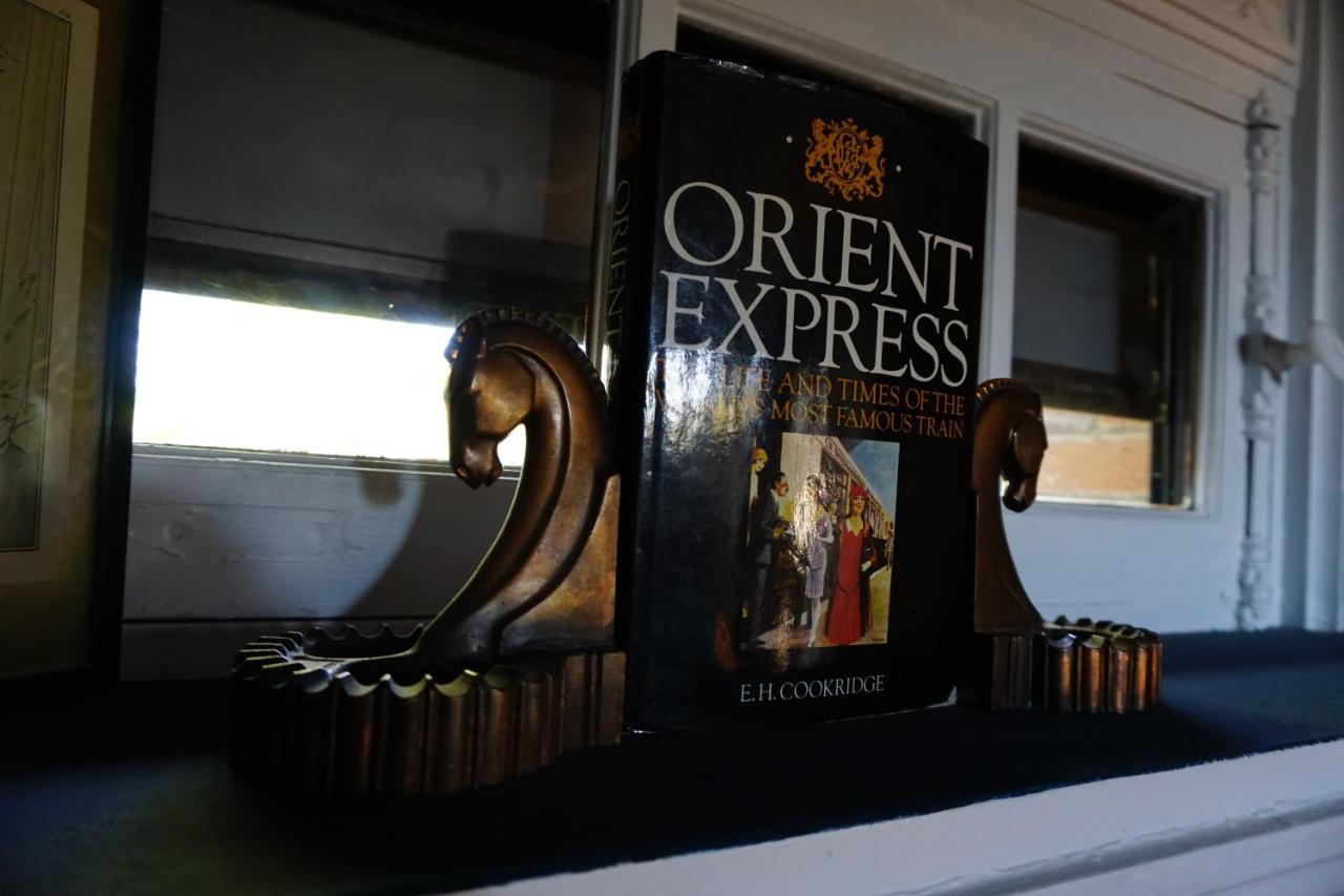 Manoir De La Comtesse Apartment Chailly-en-Biere ภายนอก รูปภาพ